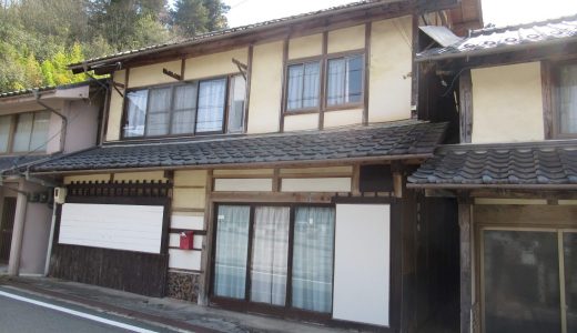 下のソーシャルリンクからフォロー