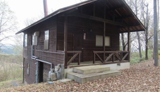 木の温もりを感じる薪ストーブ付き物件（No.242　新見市哲多町蚊家）